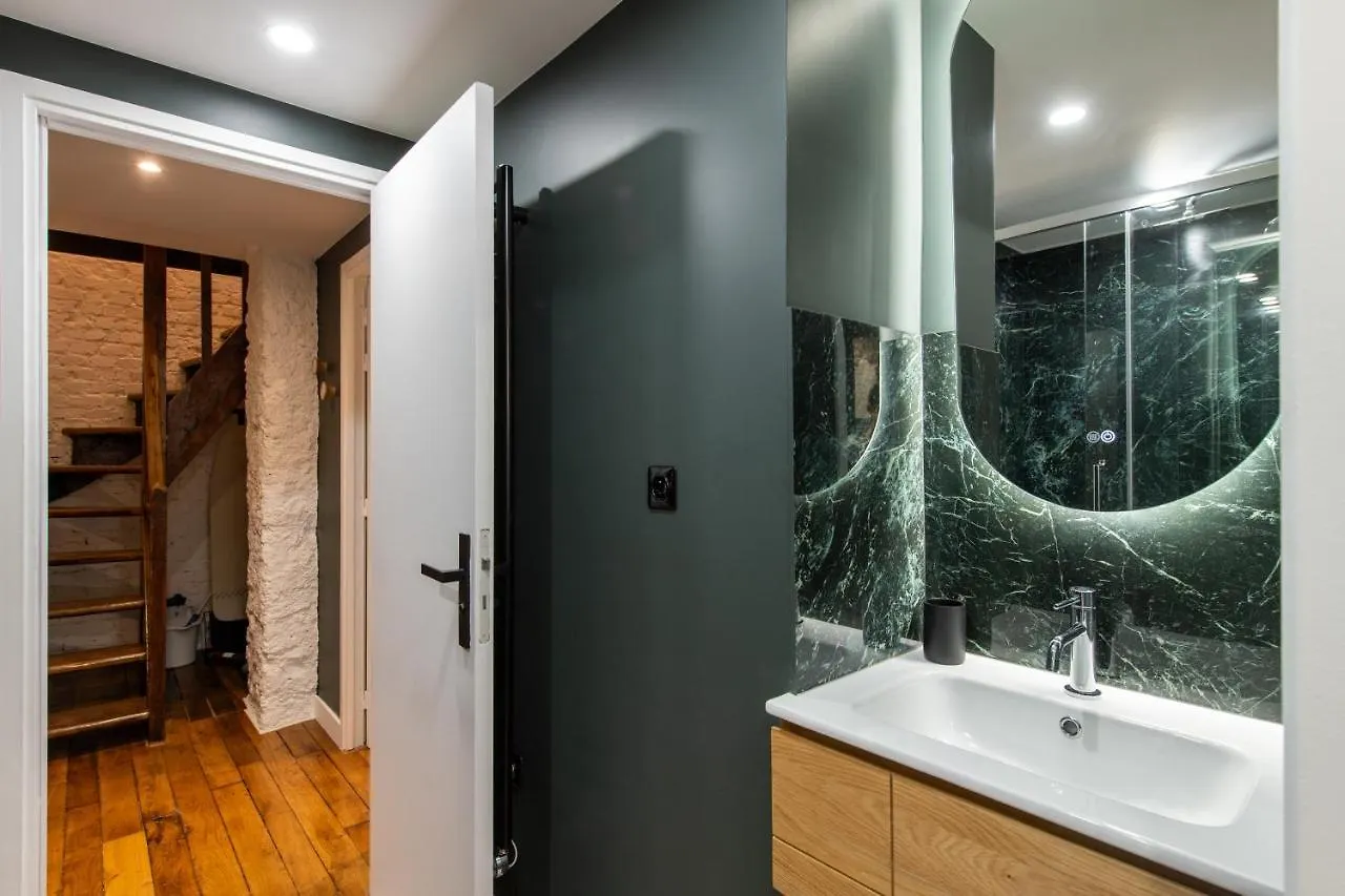 Boutik Boheme - Triplex Monceau Apartment Paris 0*,